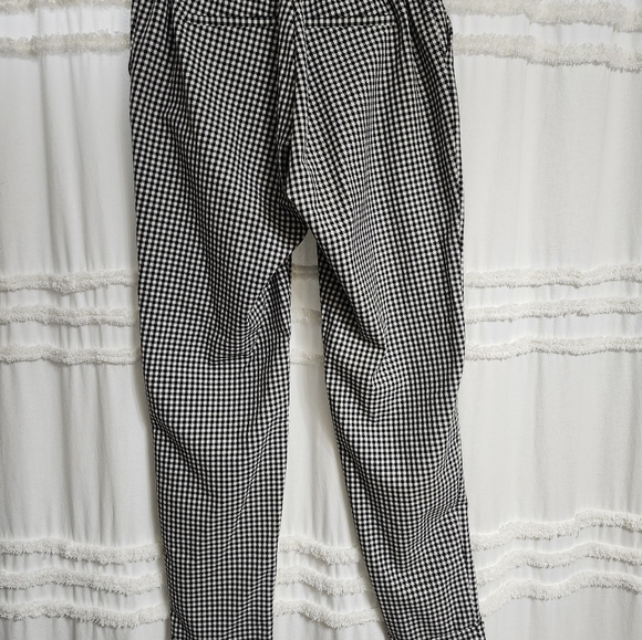Great condition Vero Moda xs dress pants - Picture 4 of 8